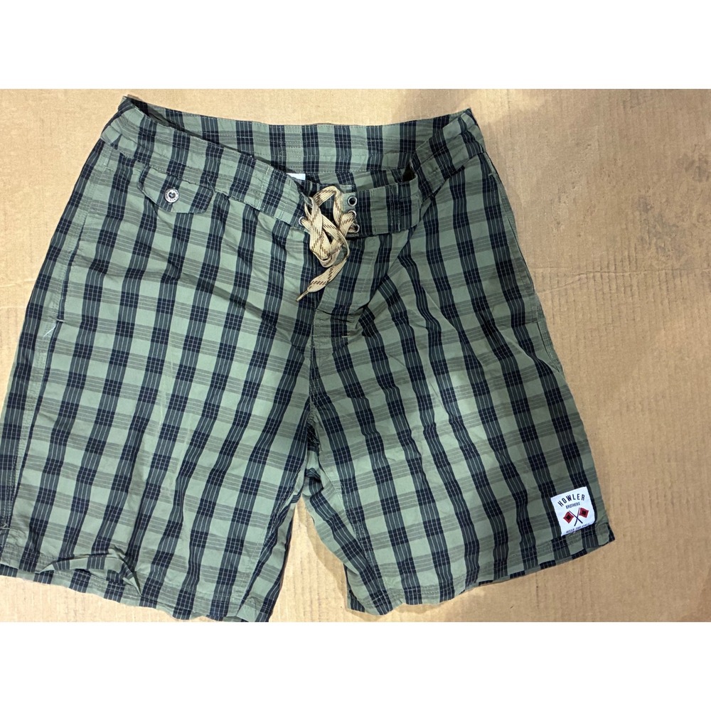 Howler Brothers Horizon Hybrid Shorts Mens 34 Green Black Plaid Board Shorts